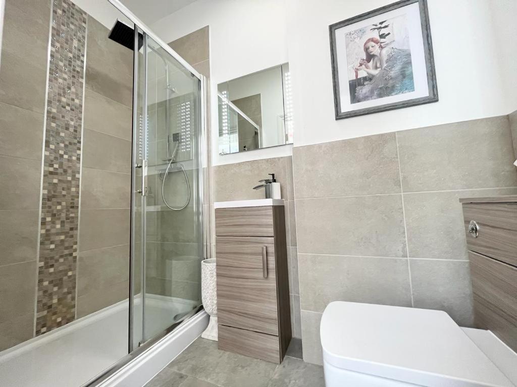 Апартаменты Unique & Luxurious 2 Bedroom Centre Ноттингем