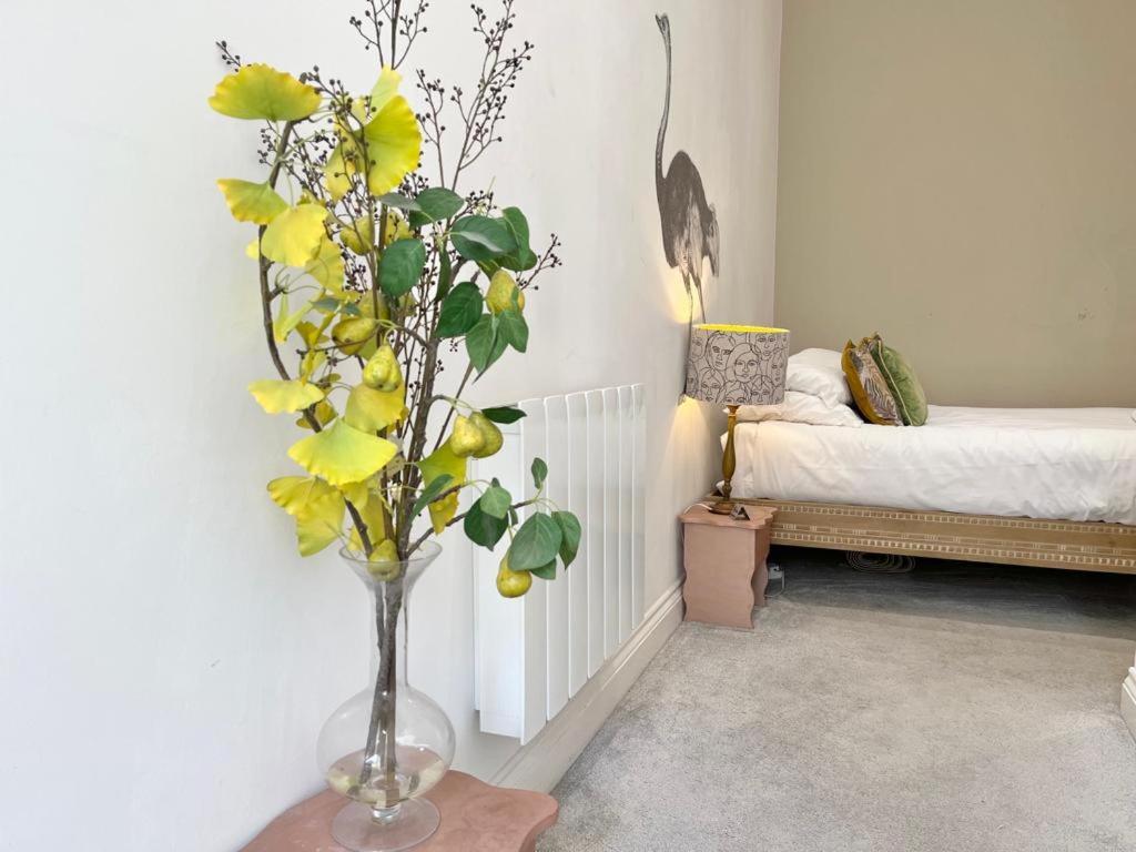 Unique & Luxurious 2 Bedroom Centre Апартаменты *